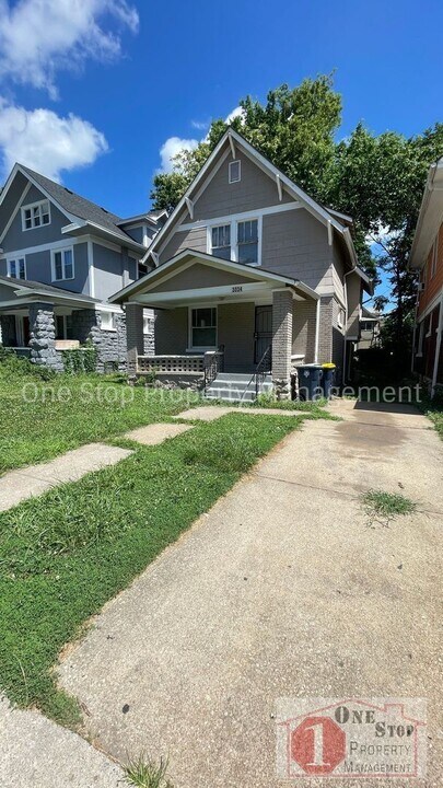 3034 E 32 St in Kansas City, MO - Building Photo