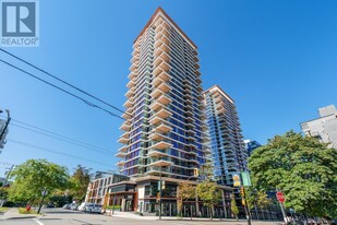 1400-1400 Robson St