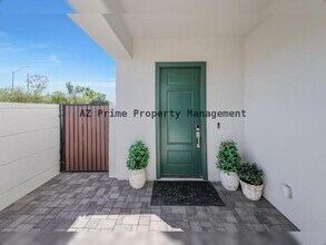 5061 E Woodridge Dr in Scottsdale, AZ - Building Photo - Building Photo