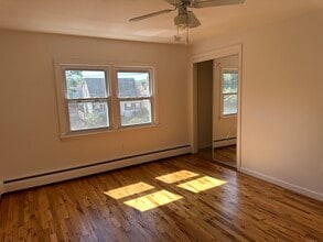 48 Claremont Ave in Wallingford, CT - Building Photo - Building Photo
