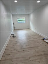 8101 SW 94th Ct in Miami, FL - Building Photo - Building Photo