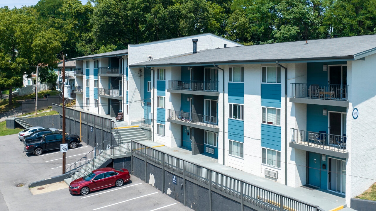 Nora in Louisville, KY - Foto de edificio