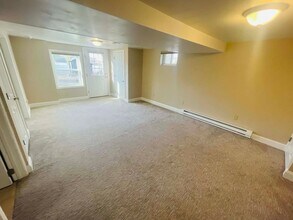 128 Forest Dr in Wethersfield, CT - Building Photo - Building Photo