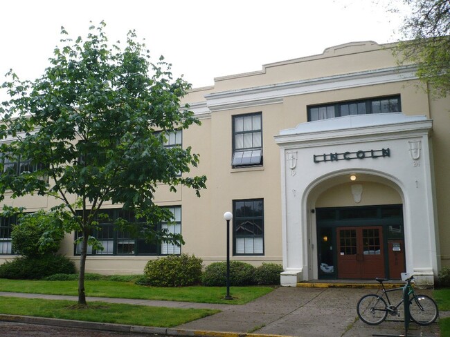 property at 650 W 12th Ave