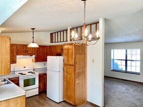 5461 Tennessee Pass Dr in Colorado Springs, CO - Building Photo - Building Photo