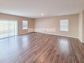 859 Gelderland Dr in Hampton, GA - Building Photo - Building Photo