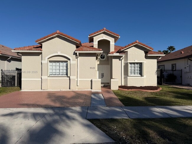 5521 SW 158th Ct in Miami, FL - Building Photo - Building Photo