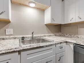4521 E 31st St in Tulsa, OK - Foto de edificio - Building Photo