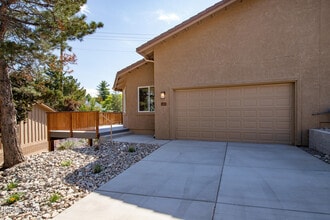 1460 Copper Point Cir in Reno, NV - Building Photo - Building Photo