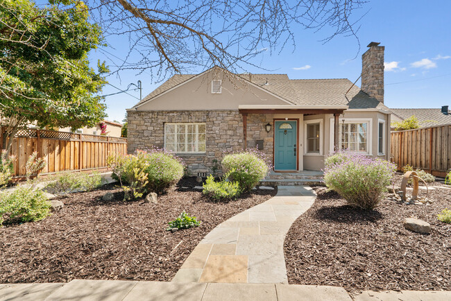 1040 Curtner Ave in San Jose, CA - Building Photo - Building Photo