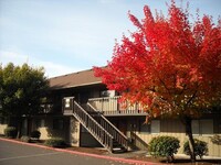 Bagley Estates in Vancouver, WA - Building Photo - Building Photo