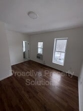 730 N Main St in Wilkes-Barre, PA - Building Photo - Building Photo