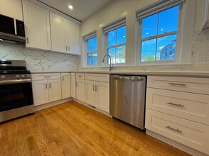 86 Orchard St, Unit 1 in Medford, MA - Building Photo - Building Photo