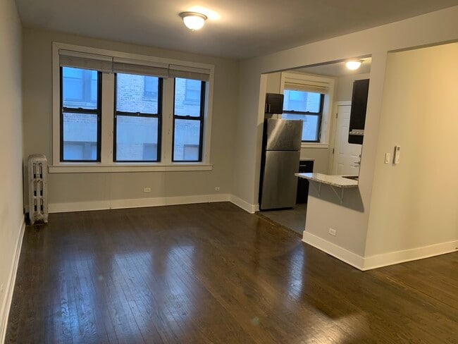 5537 S Everett Ave in Chicago, IL - Building Photo - Building Photo