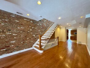 825 S Bouldin St in Baltimore, MD - Building Photo - Building Photo