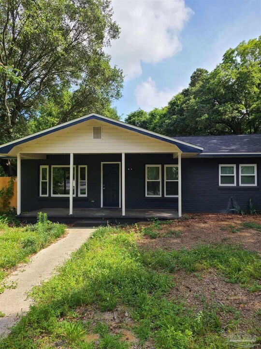 4421 Bellview Ave in Pensacola, FL - Building Photo