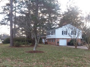 1721 Five Forks Rd in Virginia Beach, VA - Building Photo - Building Photo