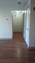 555 Diamond Hill Rd in Woonsocket, RI - Building Photo - Building Photo