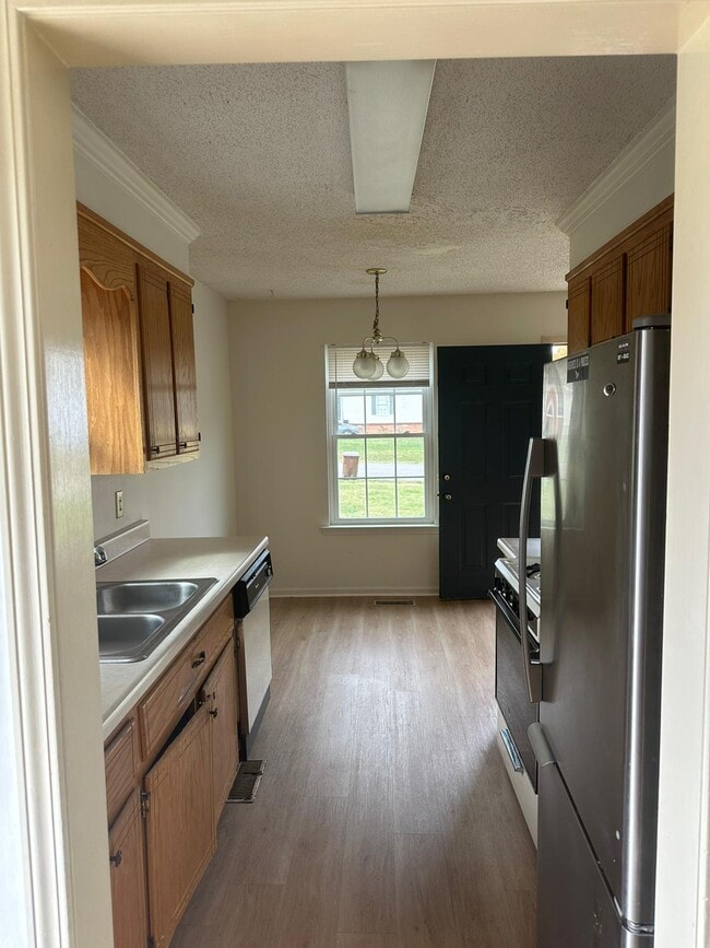 Richmond Apartments