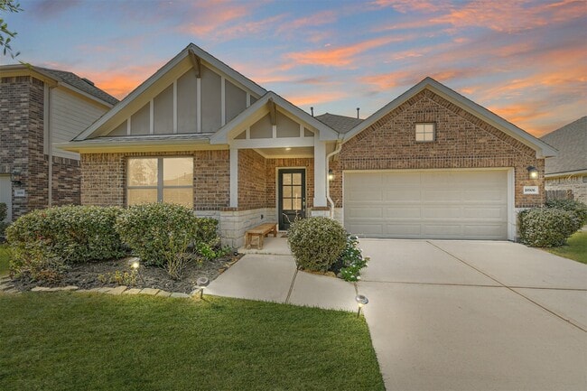 property at 18906 Sorrento Pt Dr