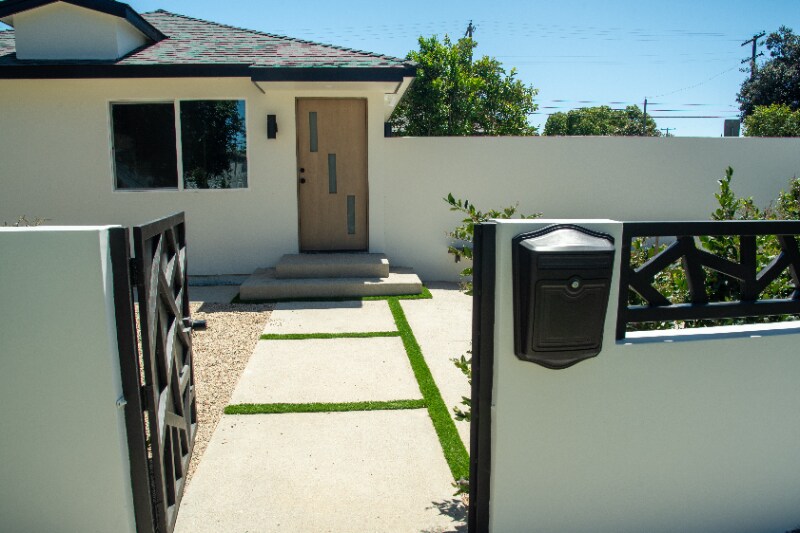 3362 W Imperial Hwy in Inglewood, CA - Building Photo