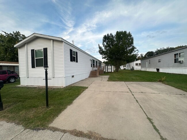 property at 76 E U.S. Hwy 6