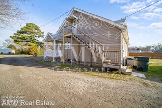 1270 Old Buckroe Rd in Hampton, VA - Building Photo - Building Photo