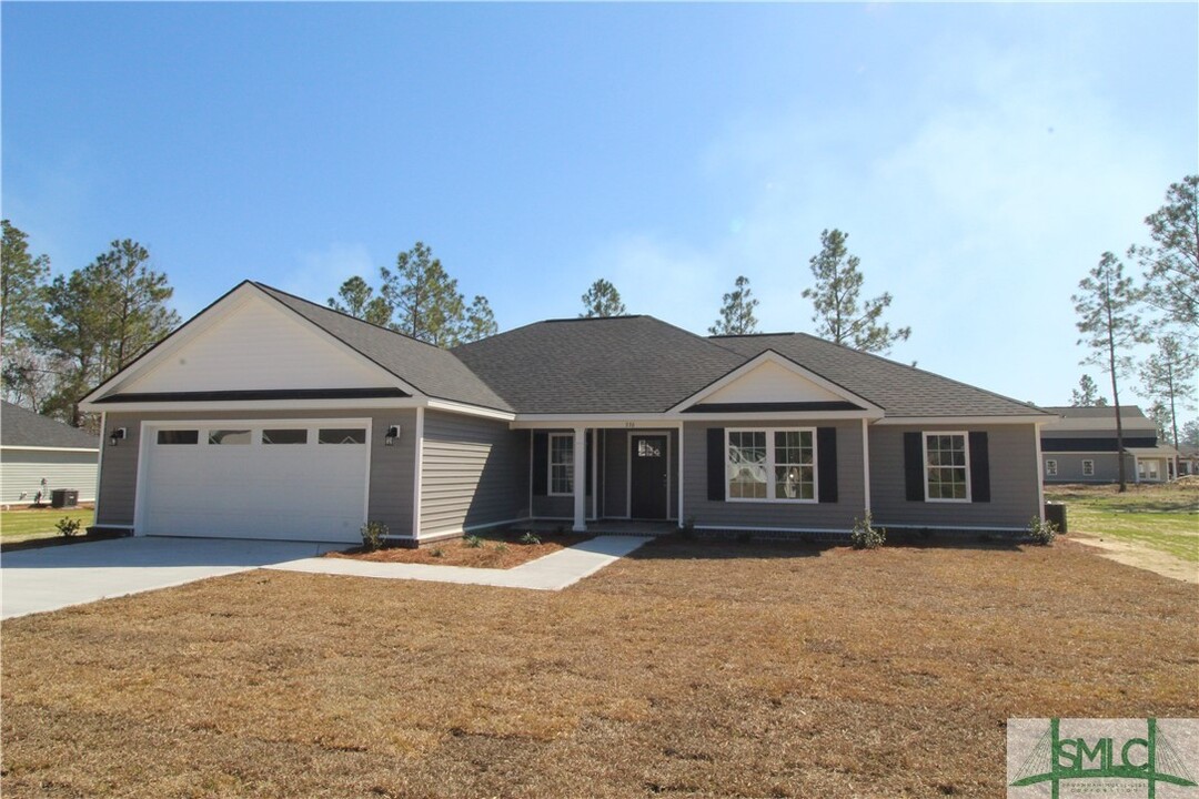 336 Tallulah Bend in Black Creek, GA - Building Photo