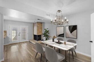 724 Country Pl Dr in Houston, TX - Building Photo - Building Photo