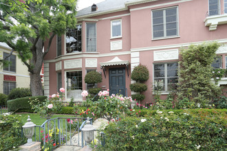 140-142 S Peck Dr in Beverly Hills, CA - Foto de edificio - Building Photo