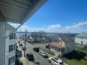 48 Woodlawn St in New Bedford, MA - Building Photo - Building Photo