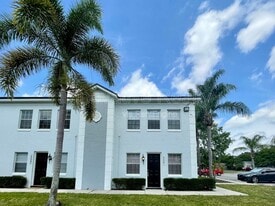 5236 Davisson Ave in Orlando, FL - Building Photo