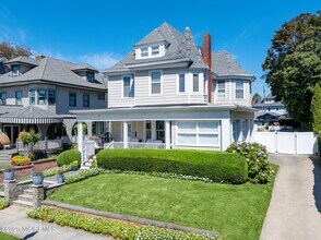 311 Euclid Ave in Allenhurst, NJ - Building Photo - Building Photo