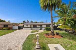 6511 SW 31st St in Miramar, FL - Building Photo