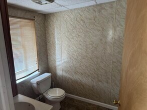 207 N 1st St, Unit C in Lehighton, PA - Building Photo - Building Photo
