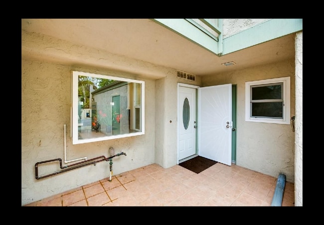 974 Lighthouse Way in Port Hueneme, CA - Building Photo - Building Photo