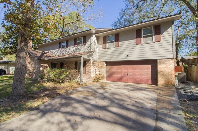 7 Woody Creek Dr in Conroe, TX - Building Photo - Building Photo