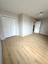 24 Woodbury Ave in Norwalk, CT - Building Photo - Building Photo