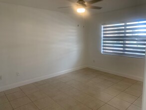 18330 Mediterranean Blvd, Unit #2304 in Hialeah, FL - Building Photo - Building Photo