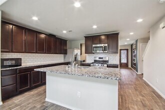 8414 Aster Gln Wy in Arcola, TX - Building Photo - Building Photo