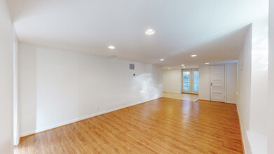 1444 Birch St, Unit Basement in Denver, CO - Foto de edificio - Building Photo