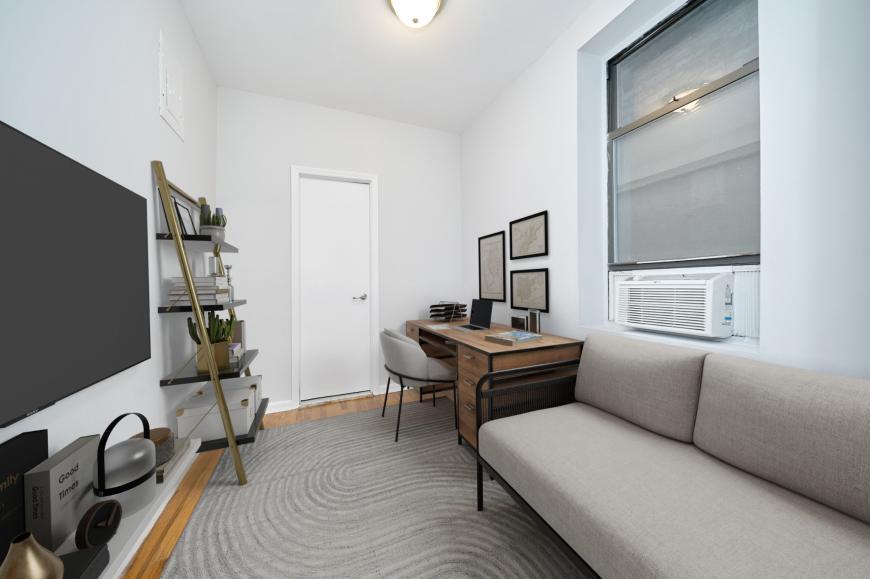 454 9th Ave in New York, NY - Building Photo
