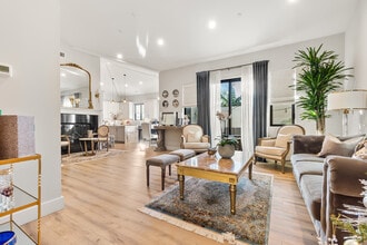 2202 Felton Ln in Redondo Beach, CA - Building Photo - Building Photo