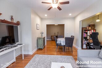 1404 Commonwealth Ave, Unit 5 in Boston, MA - Building Photo - Building Photo