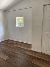 8708 N Edison Ave-Unit -A in Tampa, FL - Building Photo - Building Photo