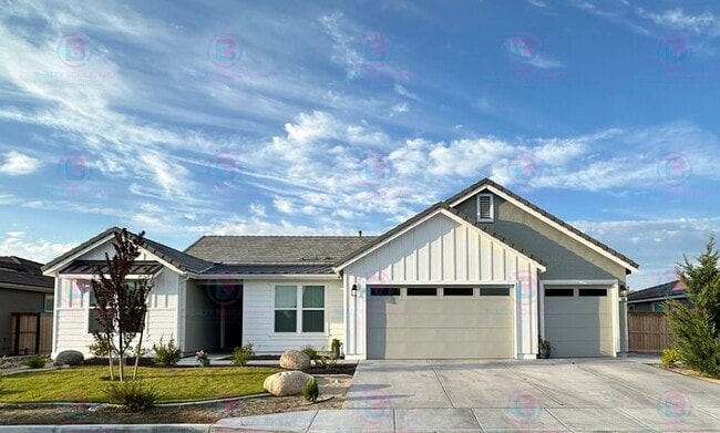 property at 966 Pne Frst Dr