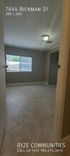 7644 Rickman St in Jacksonville, FL - Building Photo - Building Photo