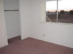Zees Apartments in North Highlands, CA - Foto de edificio - Other