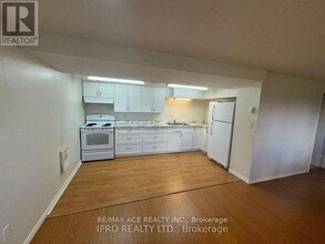 20 Hawthorne Rd in Mono, ON - Building Photo - Building Photo