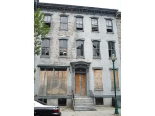 115 S 6th St in Reading, PA - Foto de edificio